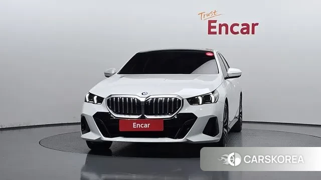 BMW 5 Series (G60) id 3426135 из Кореи 13