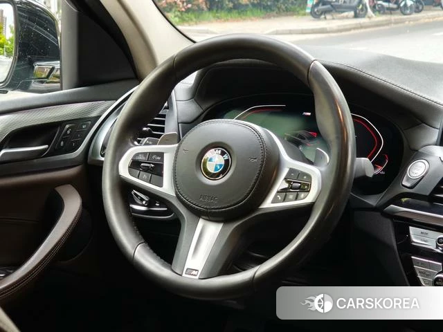 BMW X4 id 4241242 из Китая 8