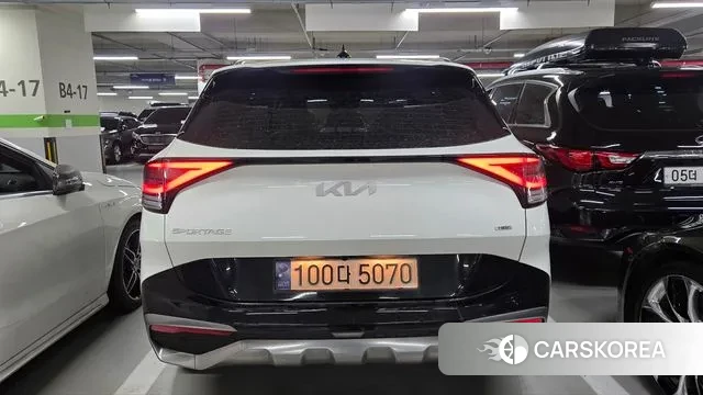 Kia Sportage 5th Generation Hybrid 2021 Белый из Кореи, фото 5