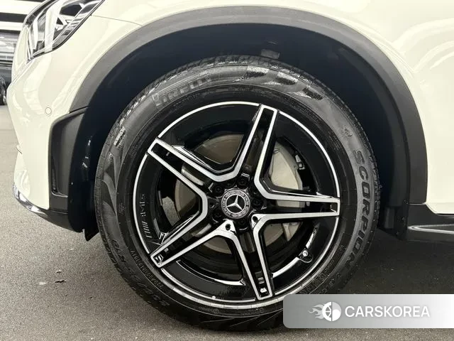 Mercedes-Benz GLC-Class X253 2022 Белый из Кореи, фото 3