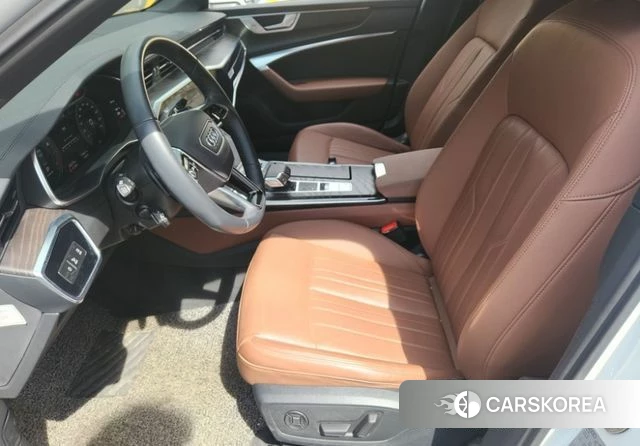 Audi A6 (C8) 2021 Белый из Кореи, фото 3