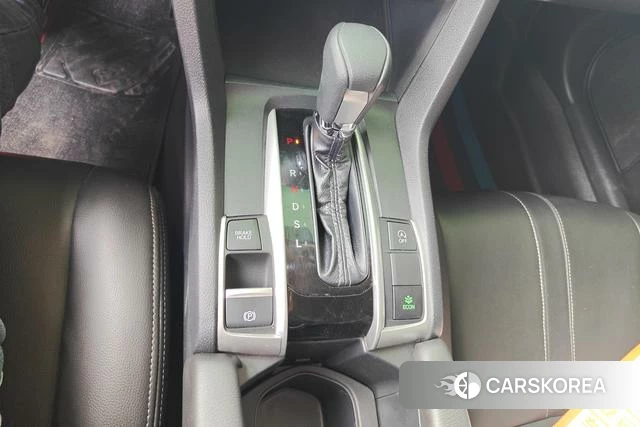 Honda Civic id 4242118 из Китая 10