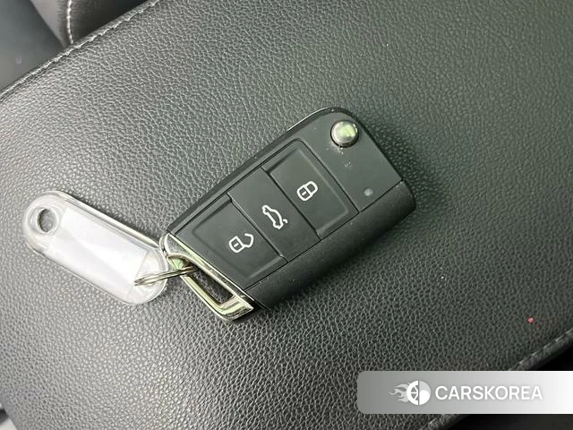 Volkswagen Exploring songs id 4212388 из Китая 13