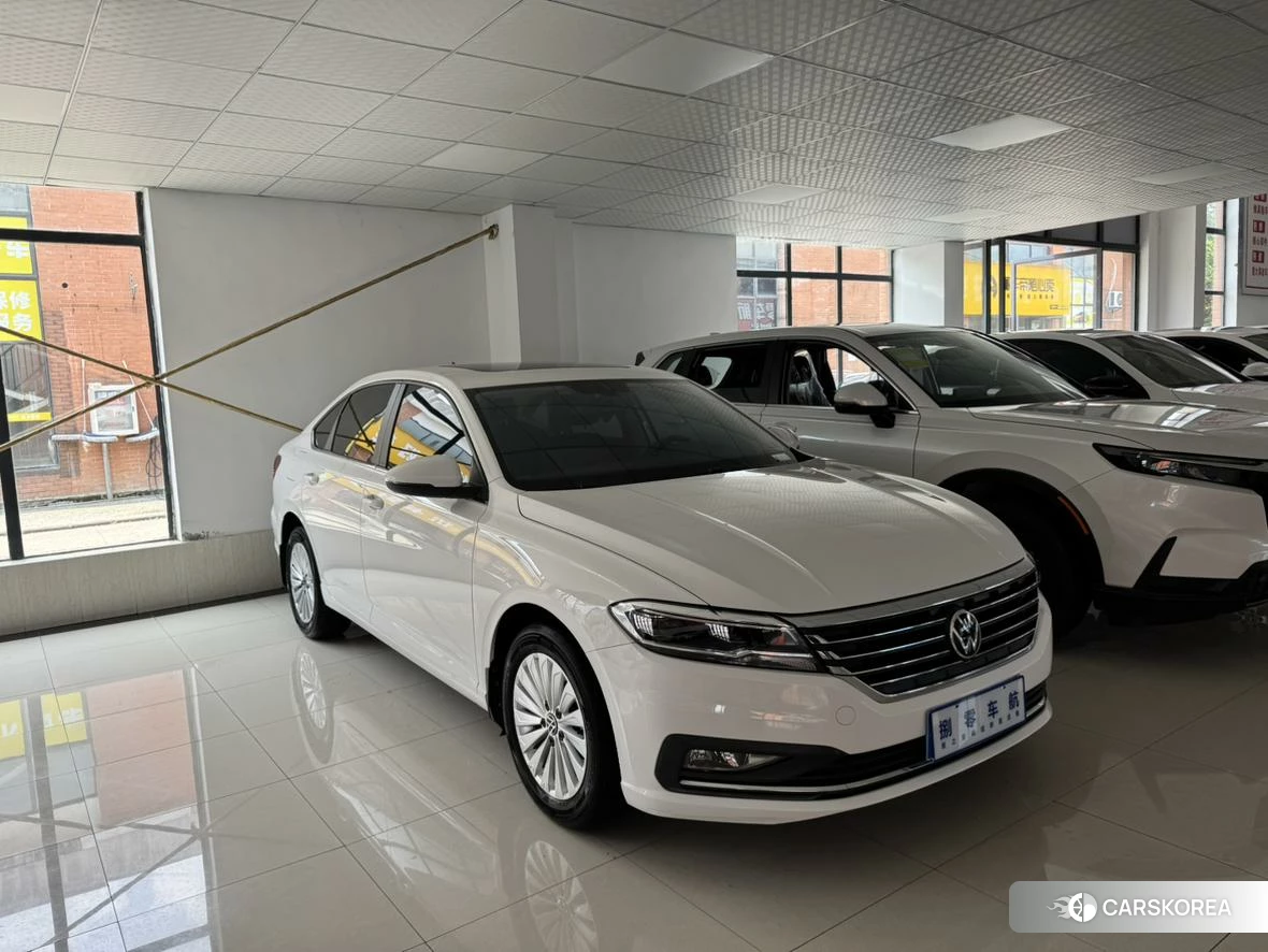 Volkswagen Lavida 2021 Белый из Китая, фото 3