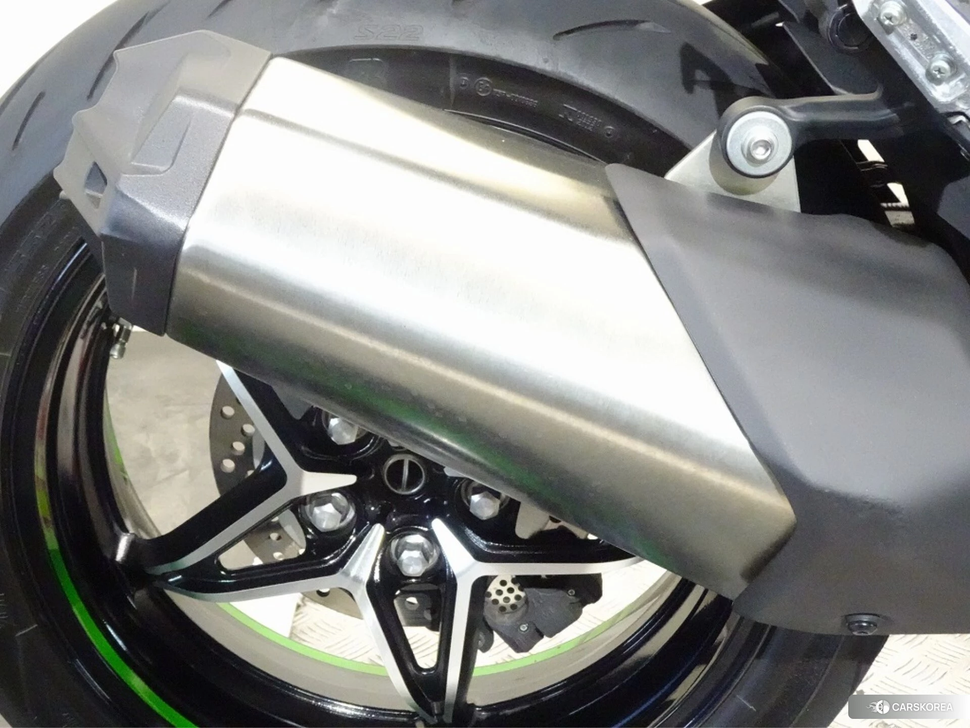 Kawasaki NINJA H2 SX SE id 4192763 из Японии 23