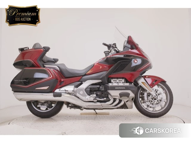 Проданный Honda GL1800 TOUR DCT 2018 из Японии, фото 2