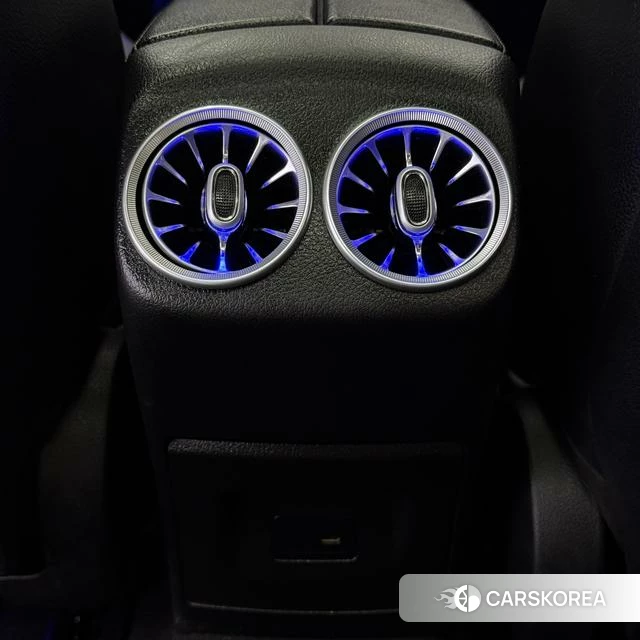 Mercedes-Benz Class A id 4207536 из Китая 18