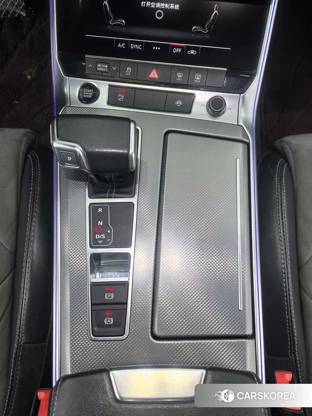 Audi A6L id 4307333 из Китая 12