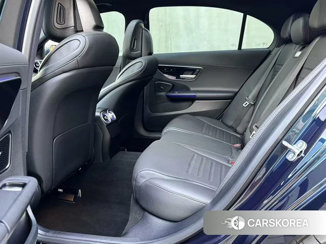 Mercedes-Benz Class C id 4208255 из Китая 14