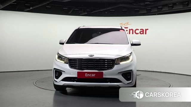 Kia The New Carnival id 4286167 из Кореи 13
