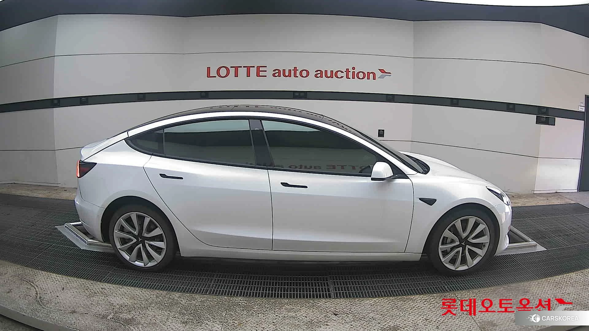 Tesla Model 3 Long Range id 3881981 из Кореи 23
