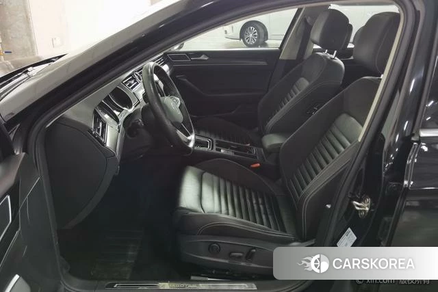 Volkswagen Magotan id 4299627 из Китая 17