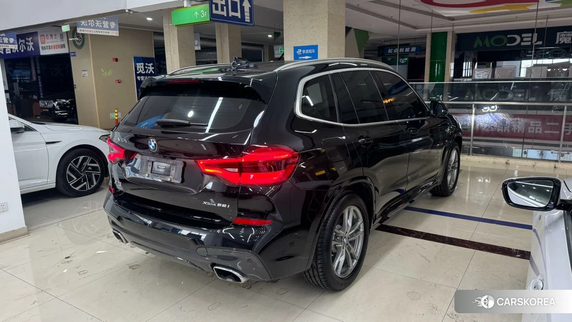 BMW X3 2020 Черный из Китая, фото 3