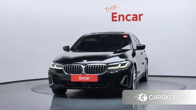 BMW 5 Series (G30) id 3407117 из Кореи 13