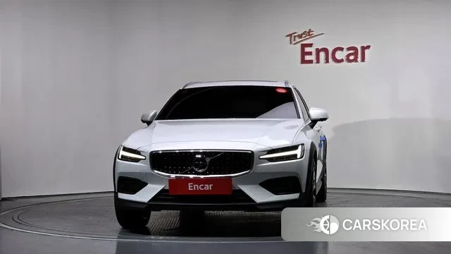 Volvo V60 Cross-Country 2nd Generation id 3487862 из Кореи 13