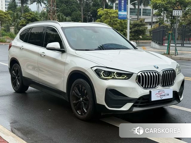 BMW X1 2021 Белый из Китая, фото 3