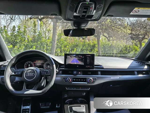 Audi A4L id 4307414 из Китая 9