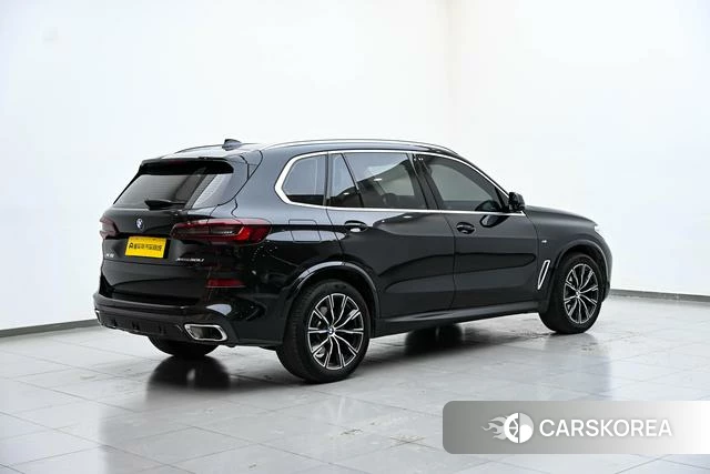 BMW X5 id 4275864 из Китая 13