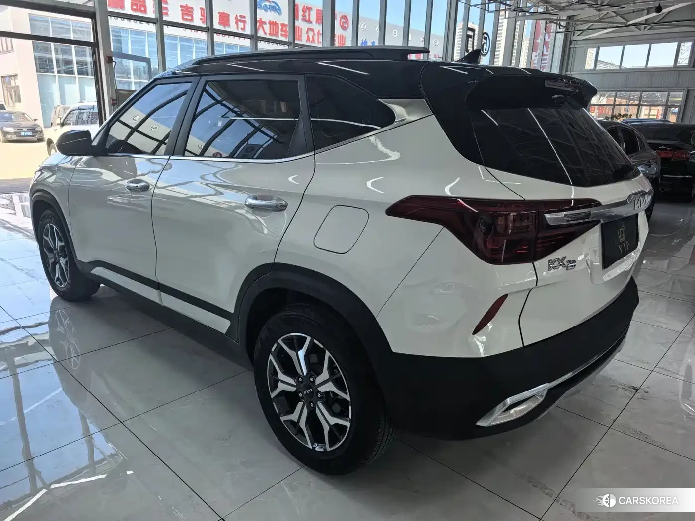Kia KX3 id 4606838 из Китая 10