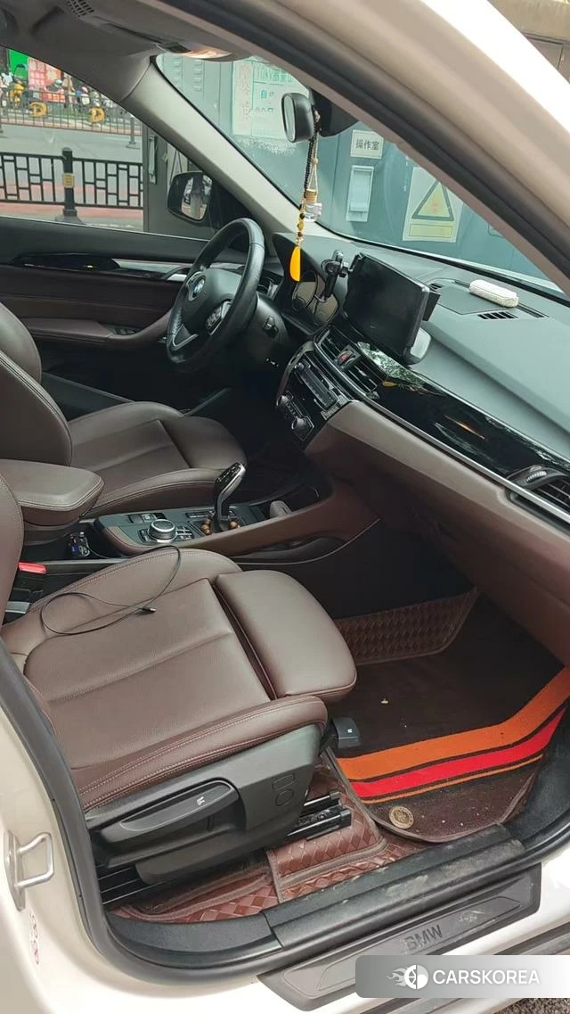 BMW X1 2022 Белый из Китая, фото 3