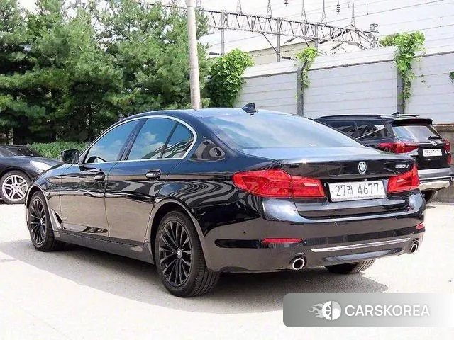 BMW 5 Series (G30) id 3055703 из Кореи 13