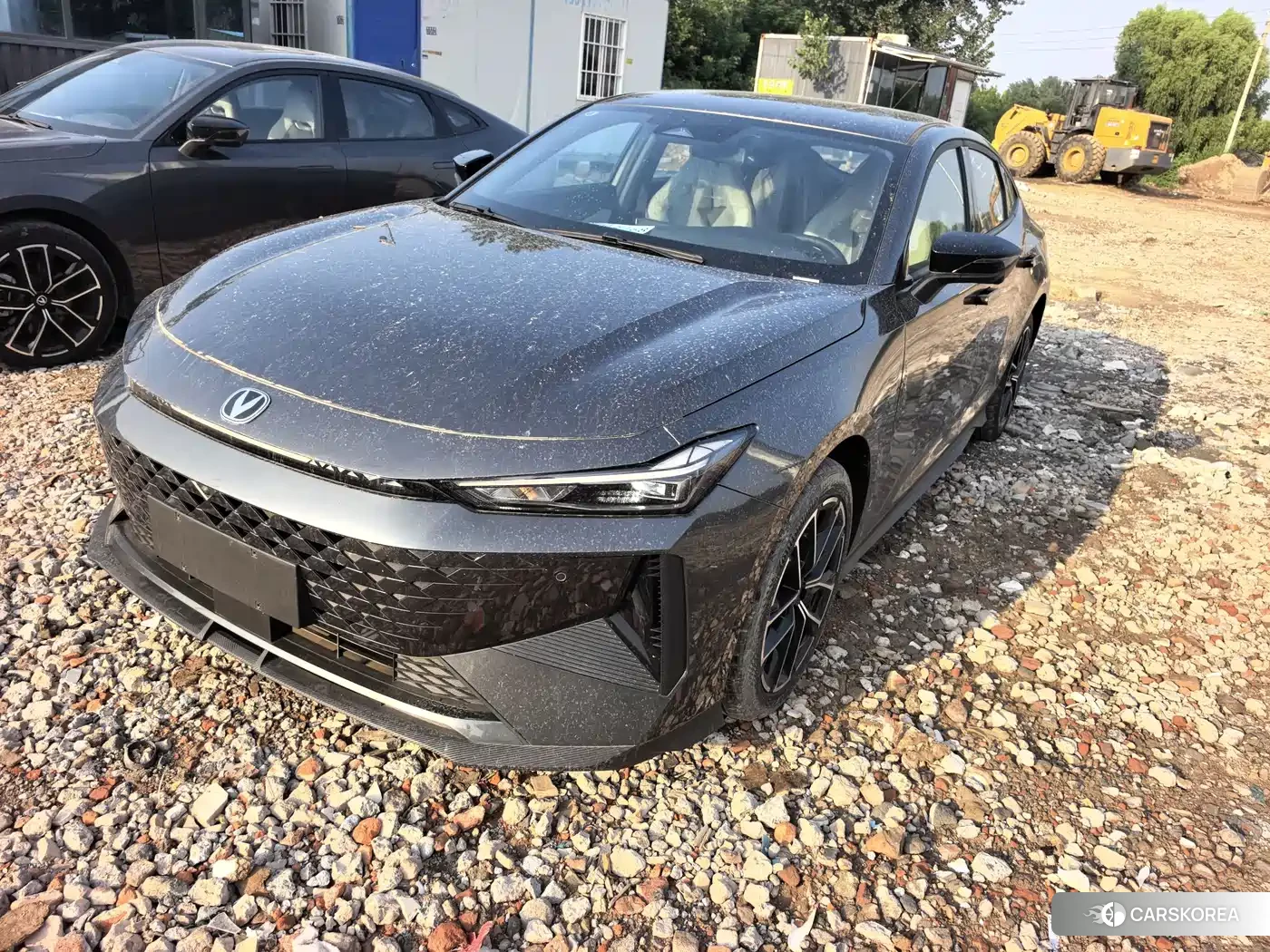 Chang'an UNI-V Smart iDD 2026 Silver/gray из Китая, фото 3