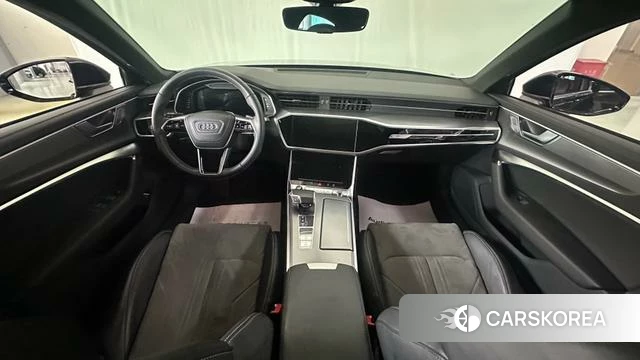 Audi A6L id 4392175 из Китая 10
