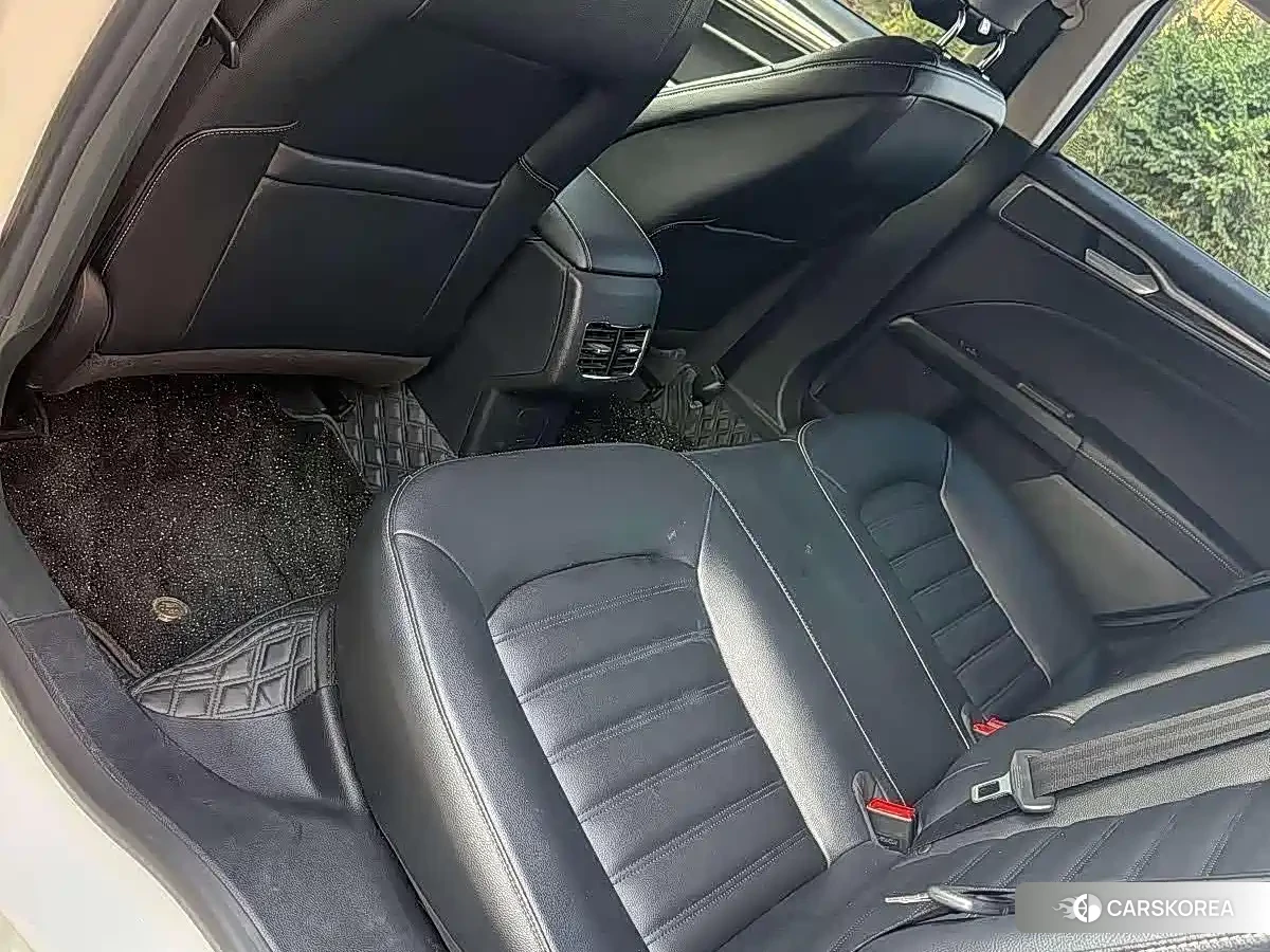 Ford Mondeo 2021 Белый из Китая, фото 3