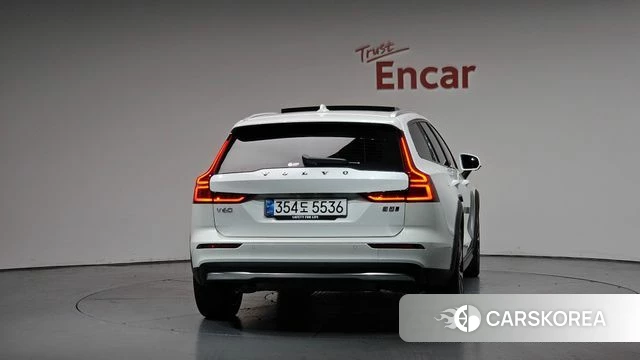 Volvo V60 Cross-Country 2nd Generation id 4617733 из Кореи 23