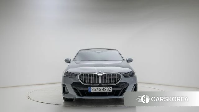 BMW 5 Series (G60) id 4670227 из Кореи 13