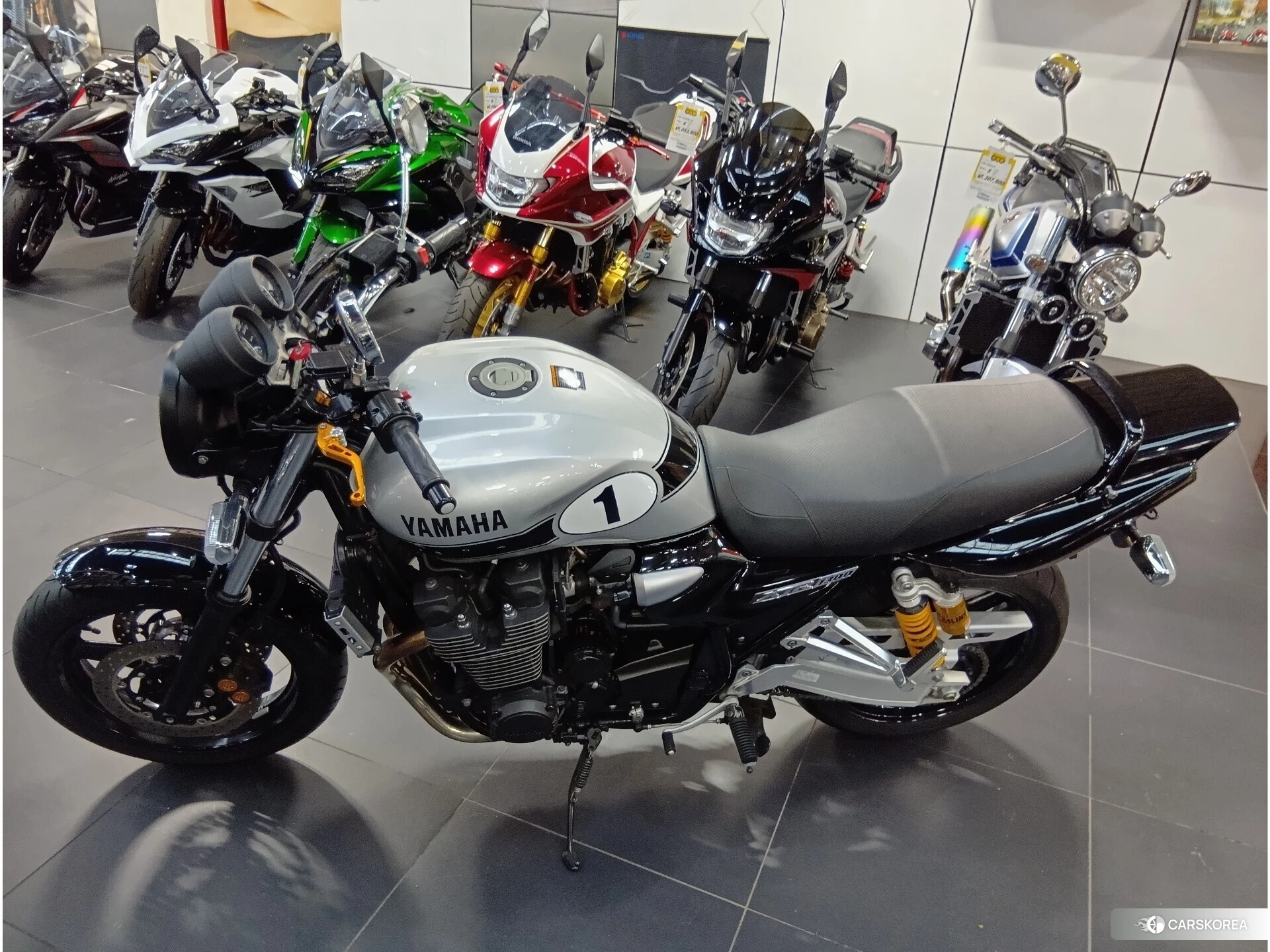 Yamaha XJR 1300 2015 из Японии, фото 2