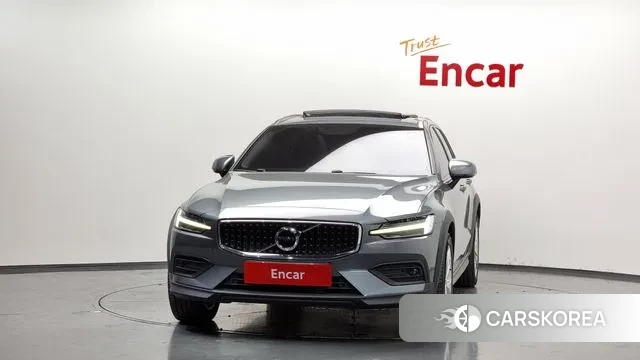 Volvo V60 Cross-Country 2nd Generation id 3350713 из Кореи 13