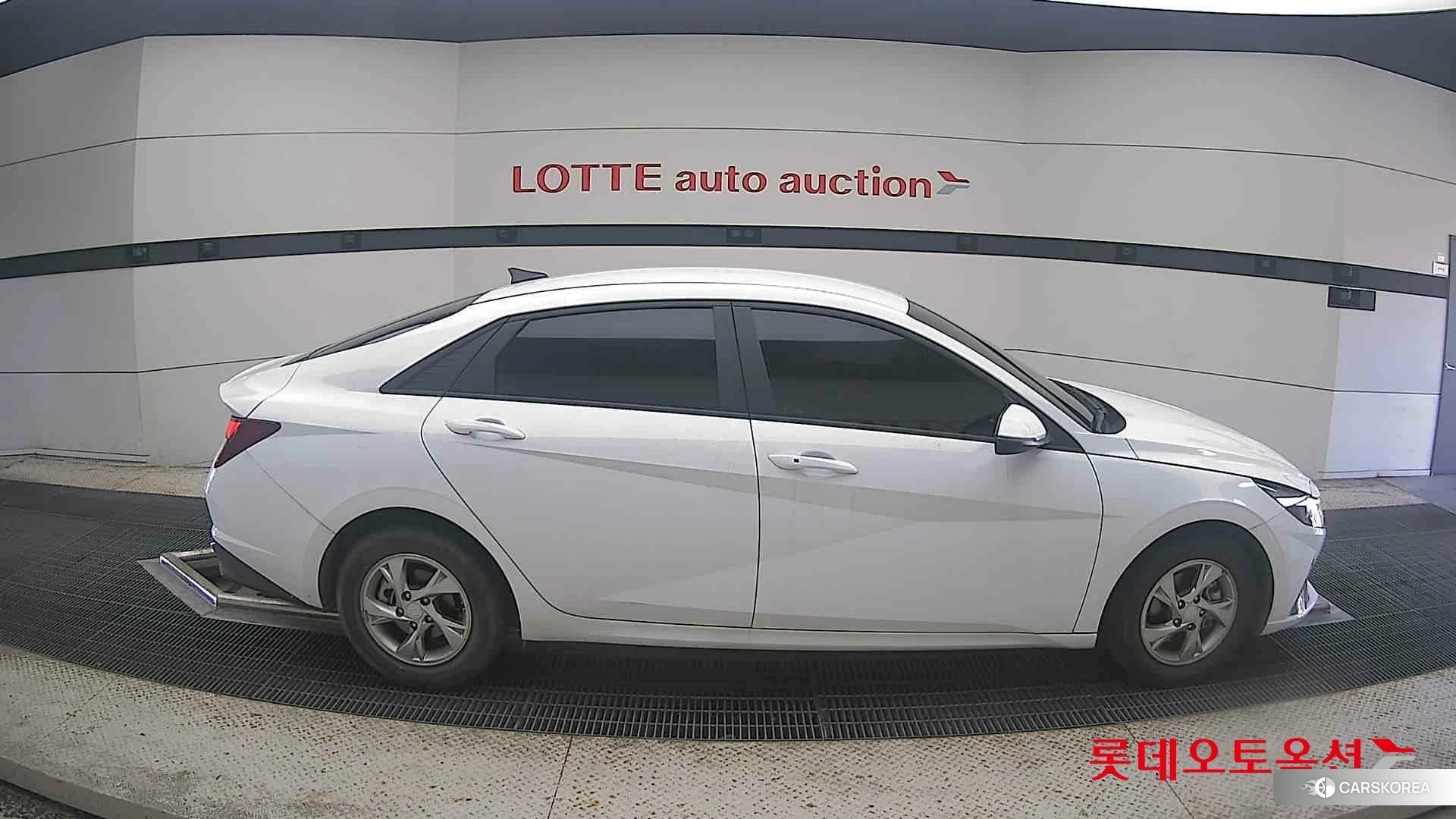Hyundai Avante id 4902560 из Кореи 23