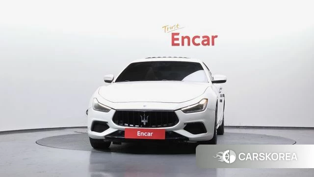 Maserati Ghibli id 4197209 из Кореи 13