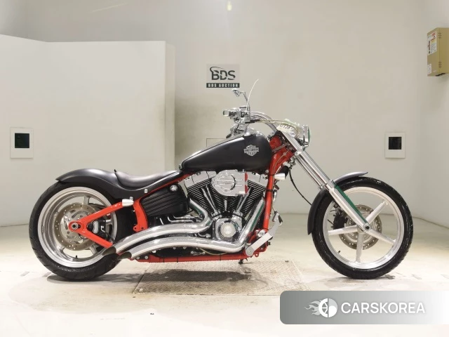 Проданный Harley-Davidson Rocker C FXCWC1580 2011 из Японии, фото 4