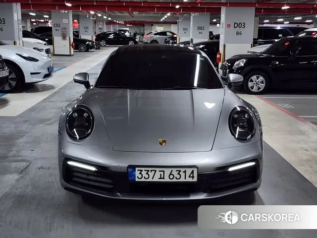 Porsche 911(992) id 3671951 из Кореи 13