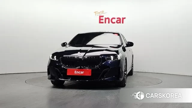 BMW 5 Series (G60) id 3436809 из Кореи 13