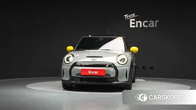 Mini Cooper Electric id 3322930 из Кореи 13
