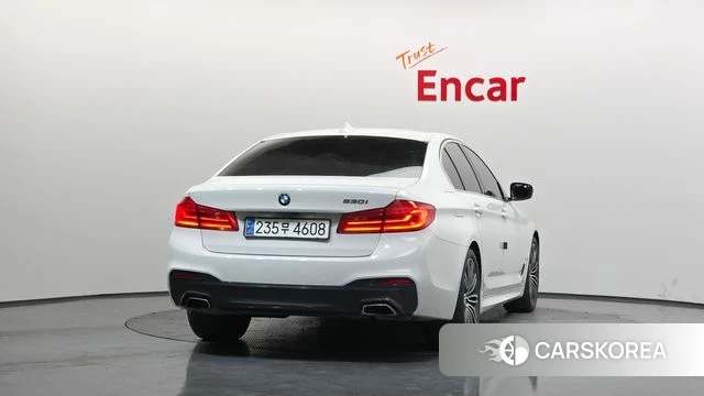 BMW 5 Series (G30) id 3828255 из Кореи 13