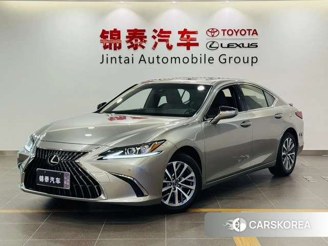 Lexus ES id 4207160 из Китая 18