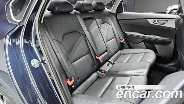 Kia Come New K3 id 2702269 из Кореи 13