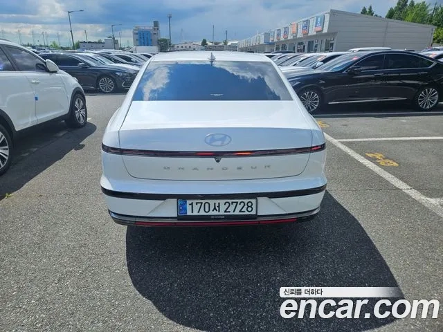 Hyundai Grandeur Hybrid (GN7) id 2878589 из Кореи 9