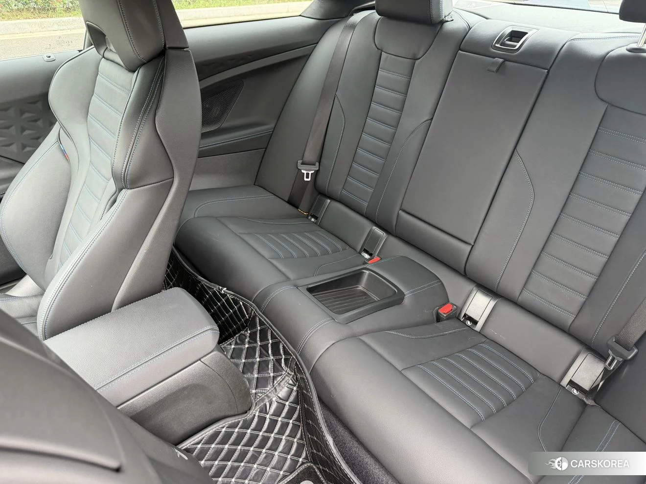 BMW 2 series (imported) 2024 Черный из Китая, фото 3