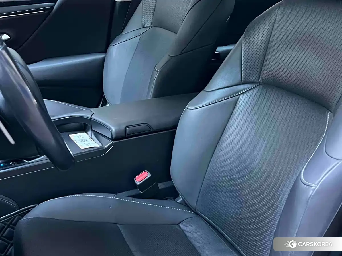 Lexus ES id 4628284 из Китая 17