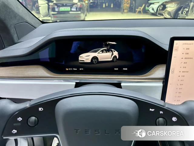 Tesla Model X id 4222209 из Китая 9