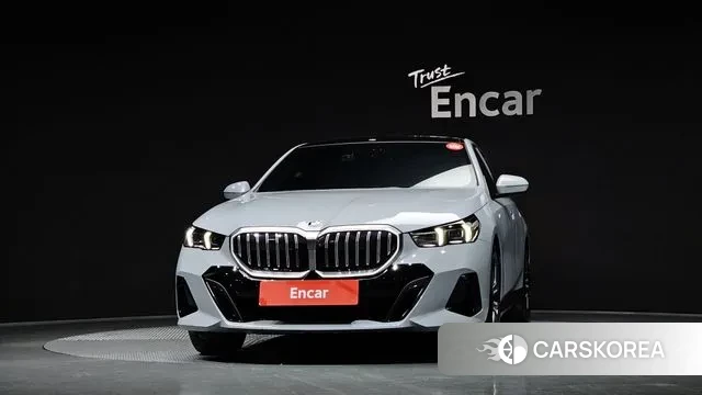 BMW 5 Series (G60) id 3442110 из Кореи 13