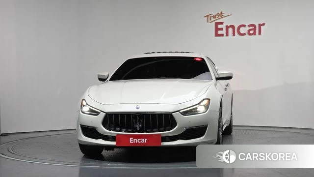 Maserati Ghibli id 3942786 из Кореи 13