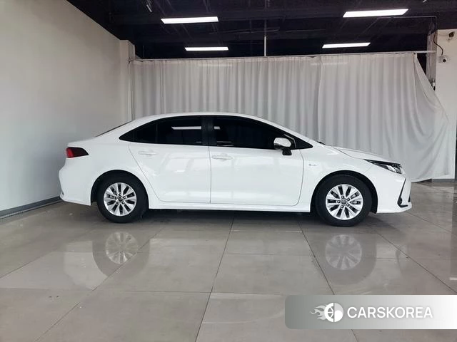 Toyota Corolla id 4235917 из Китая 13