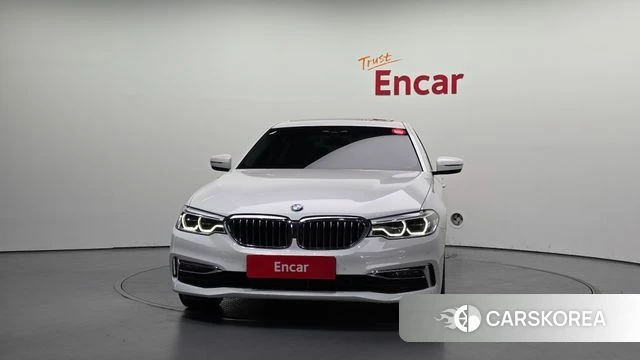 BMW 5 Series (G30) id 4304804 из Кореи 23
