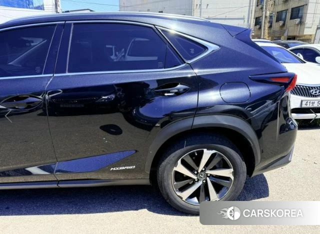 Lexus NX300h 2021 Черный из Кореи, фото 6